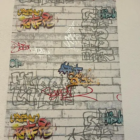 Akri 리브니츠 담가르텐